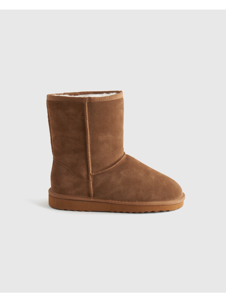 Quince Australian Shearling Mid-Calf Boot in pecan brown – UGG boot dupe